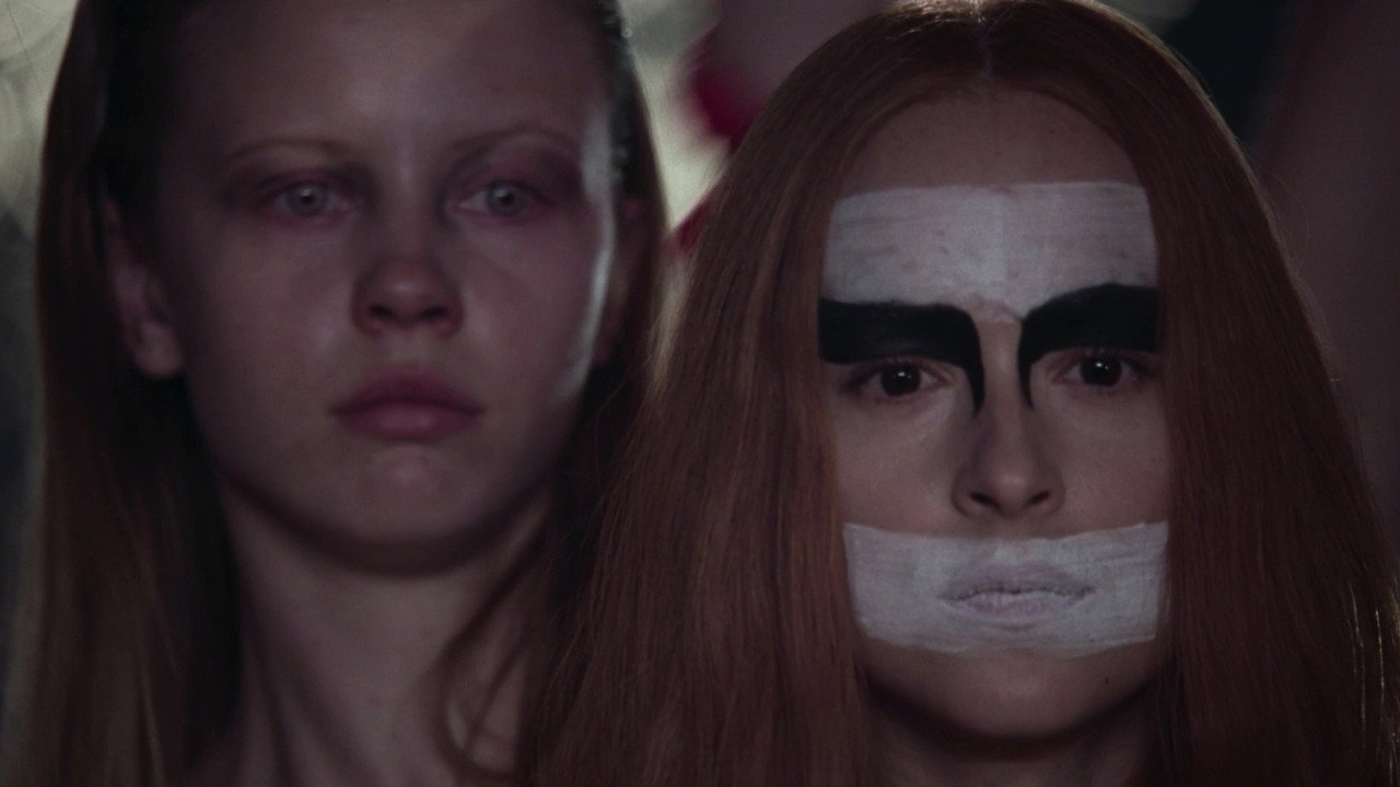 Suspiria background 57