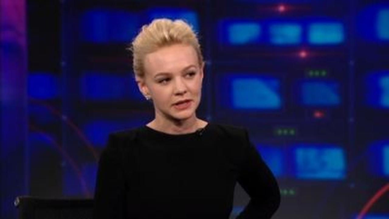 The Daily Show - Season 18 Episode 99 : Carey Mulligan