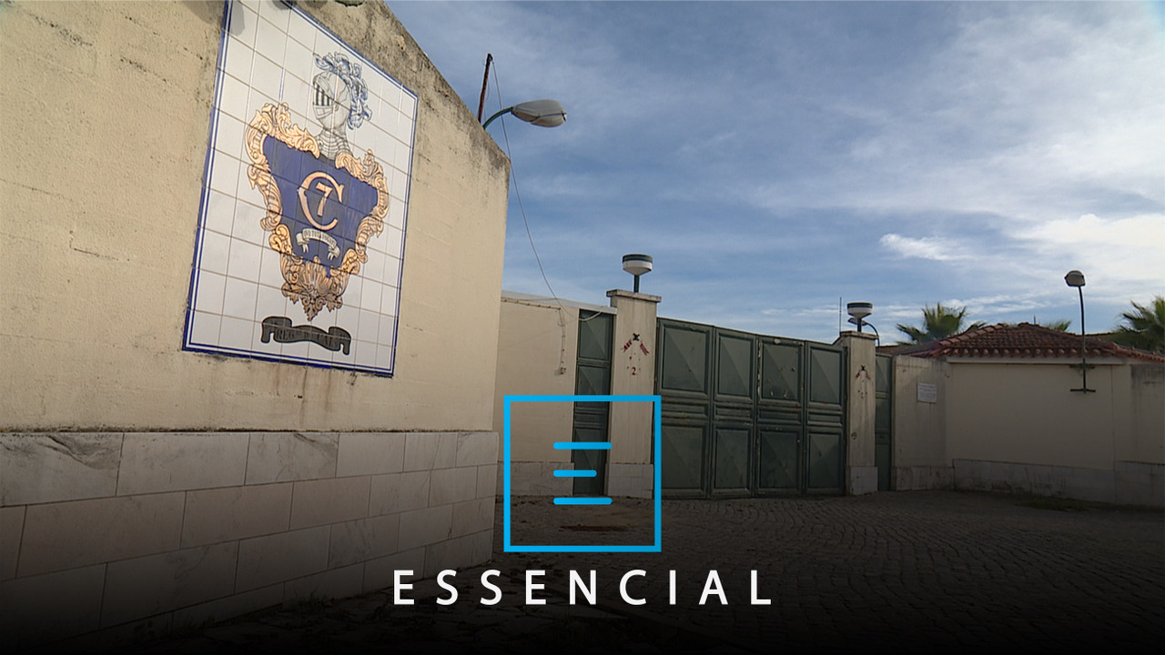 Essential - Season 5 Episode 1 : Episode 1