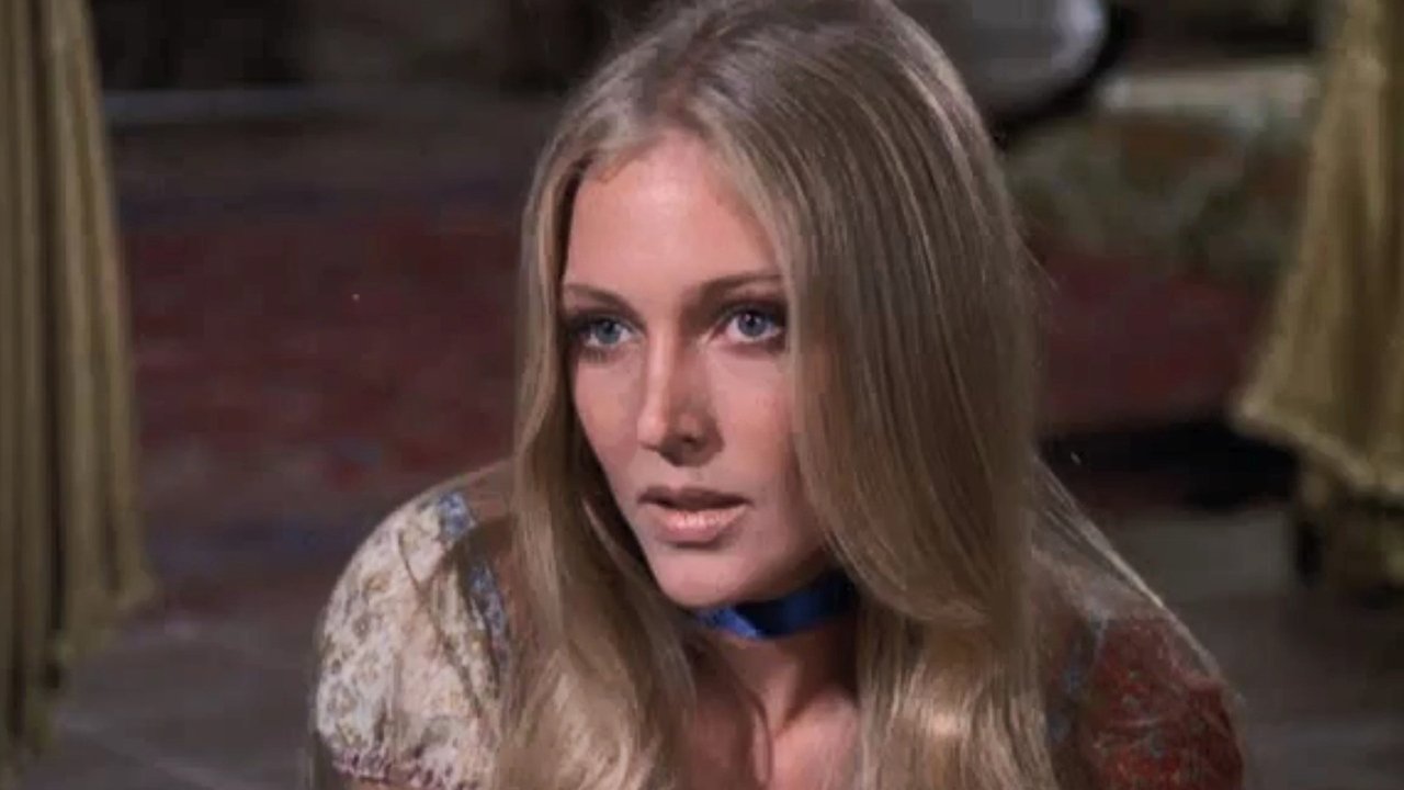 Mannix - Season 5 Episode 10 : A Button for General D