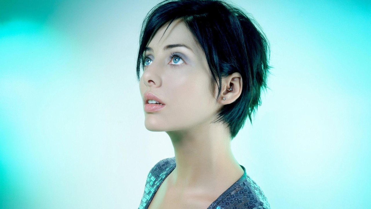 Natalie Imbruglia - Glorious: The Singles 97-07 - 剧照