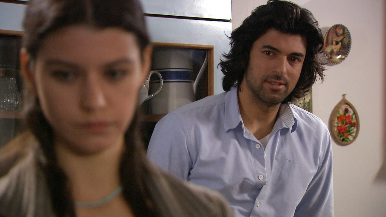 Fatmagül: A Força do Amor backdrop