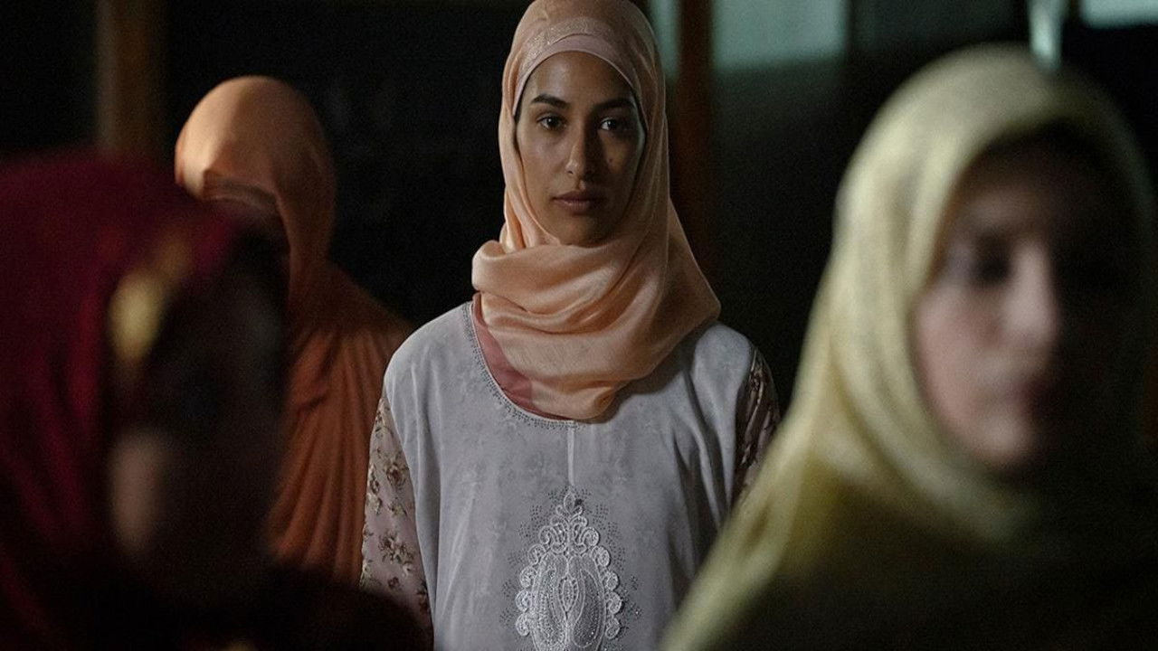 Bangla - La Serie — Épisode 3