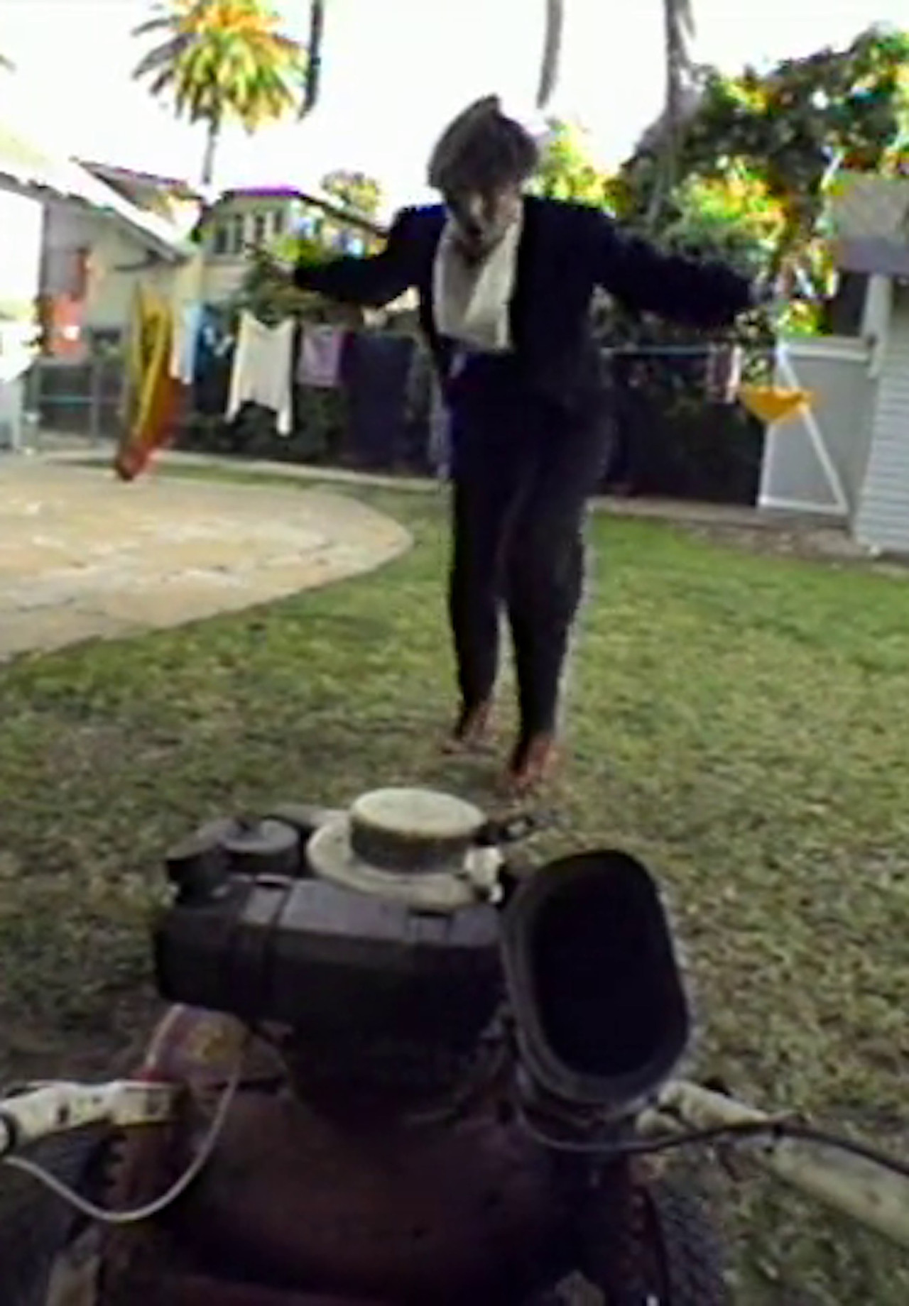 Backyard Transformations filmaffisch