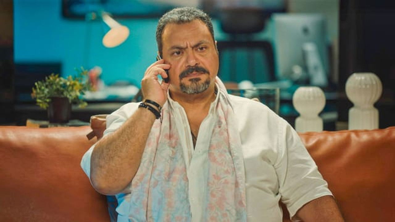 ما تراه ليس كما يبدو backdrop