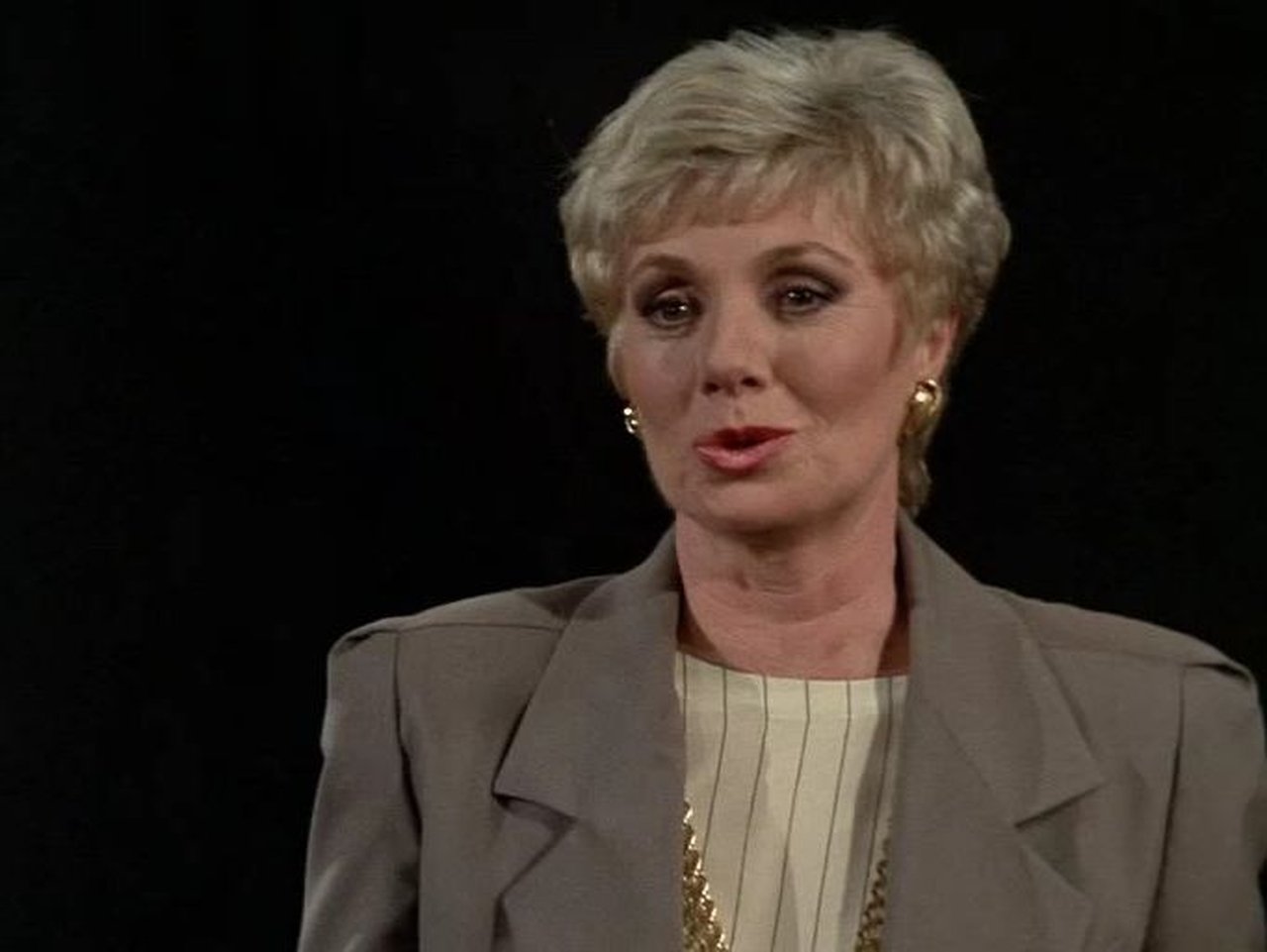 Murder, She Wrote - Season 4 Episode 22 : The Body Politic
