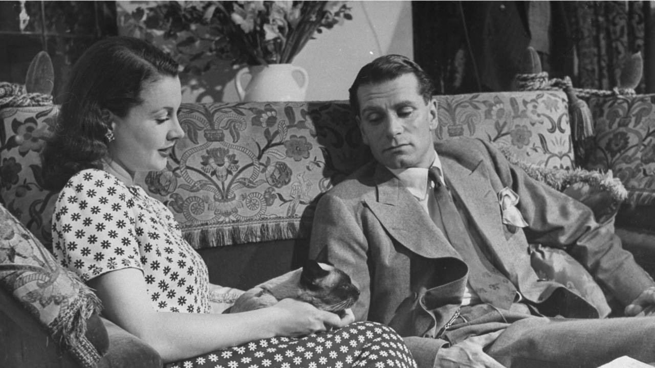 Private Lives still 3