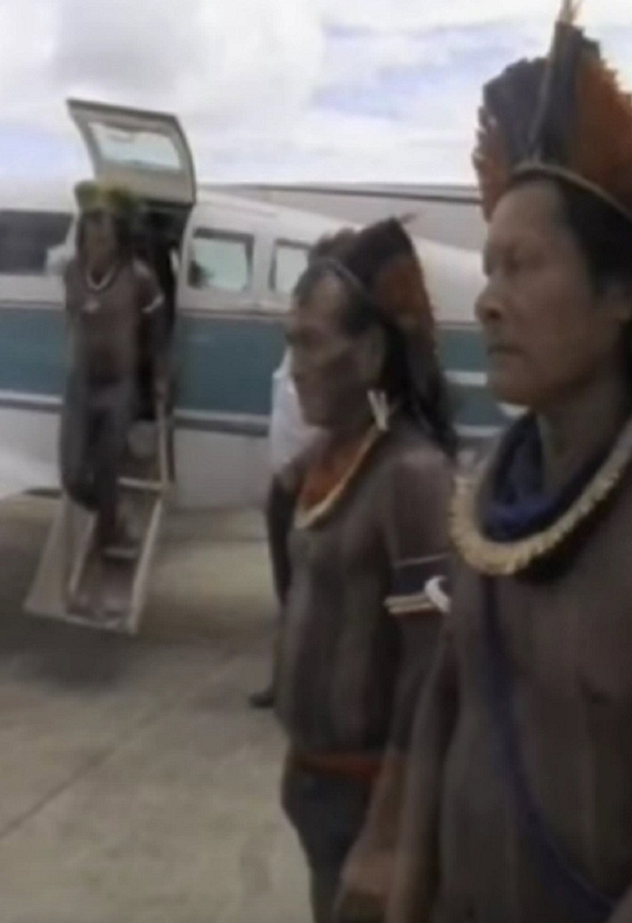 The Kayapo: Out of the Forest filmaffisch