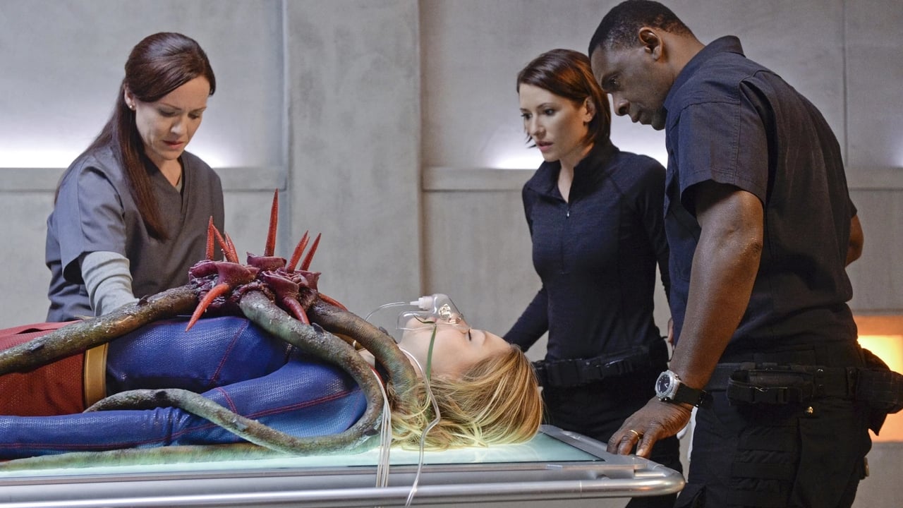 Supergirl - Season 1 Episode 13 : For The Girl Who Has Everything