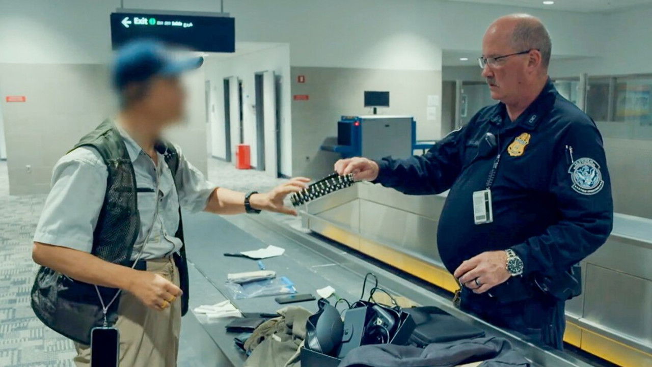 Contraband: Seized at the Airport — Épisode 7