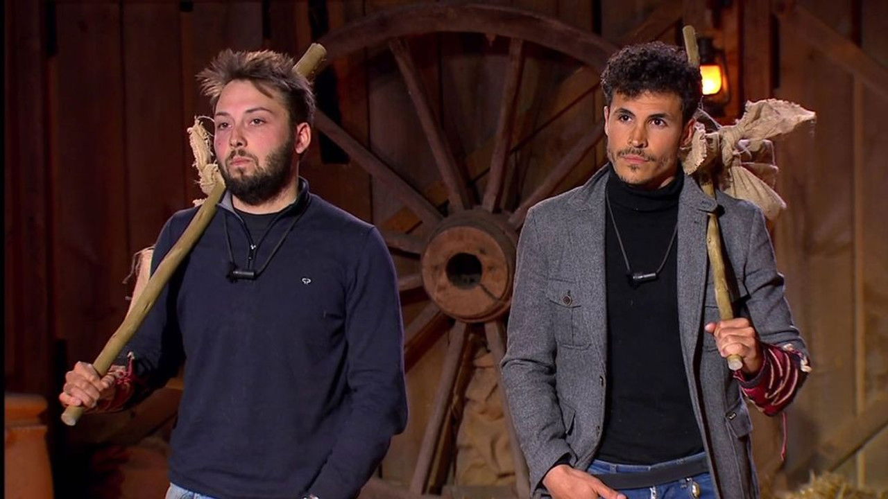 Pesadilla En El Paraíso — Épisode 11