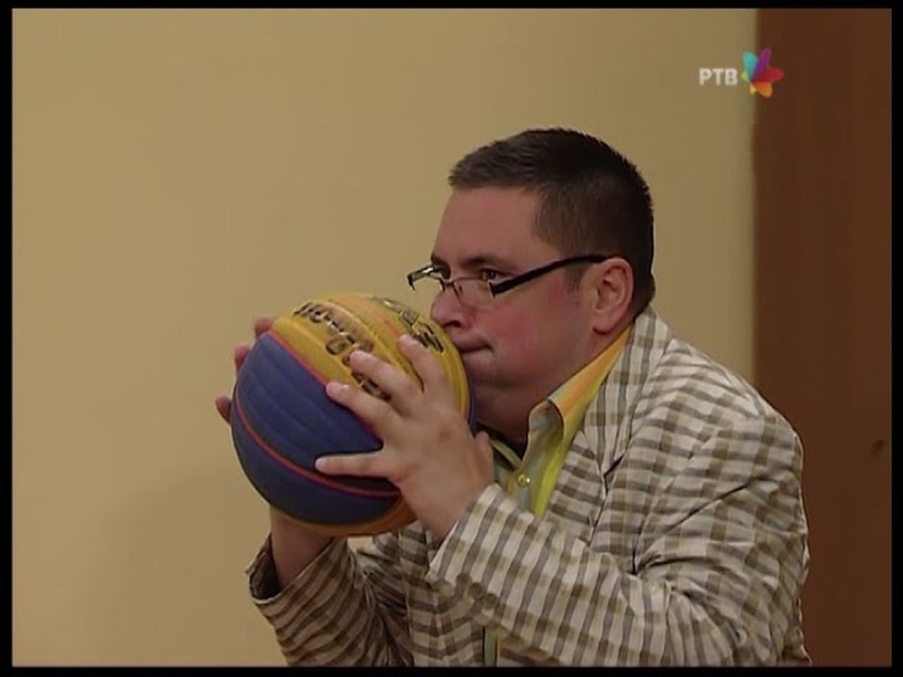 Državni posao - Season 5 Episode 5 : 769 Tri na tri
