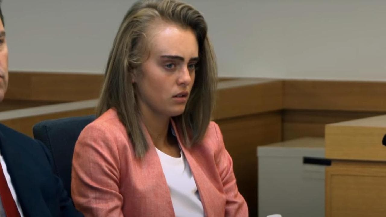 Michelle Carter: Love, Texts & Death background