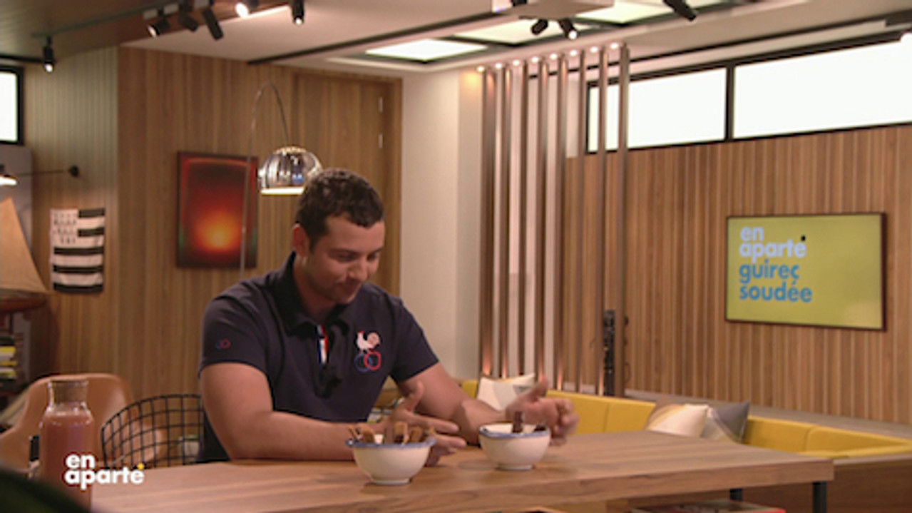 En aparté — Guirec Soudée