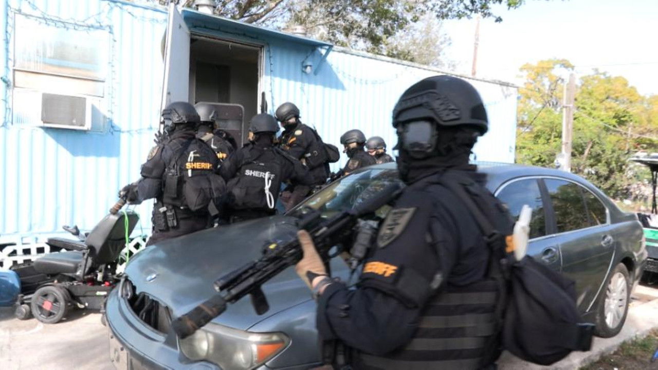 On Patrol: Live — Épisode 50