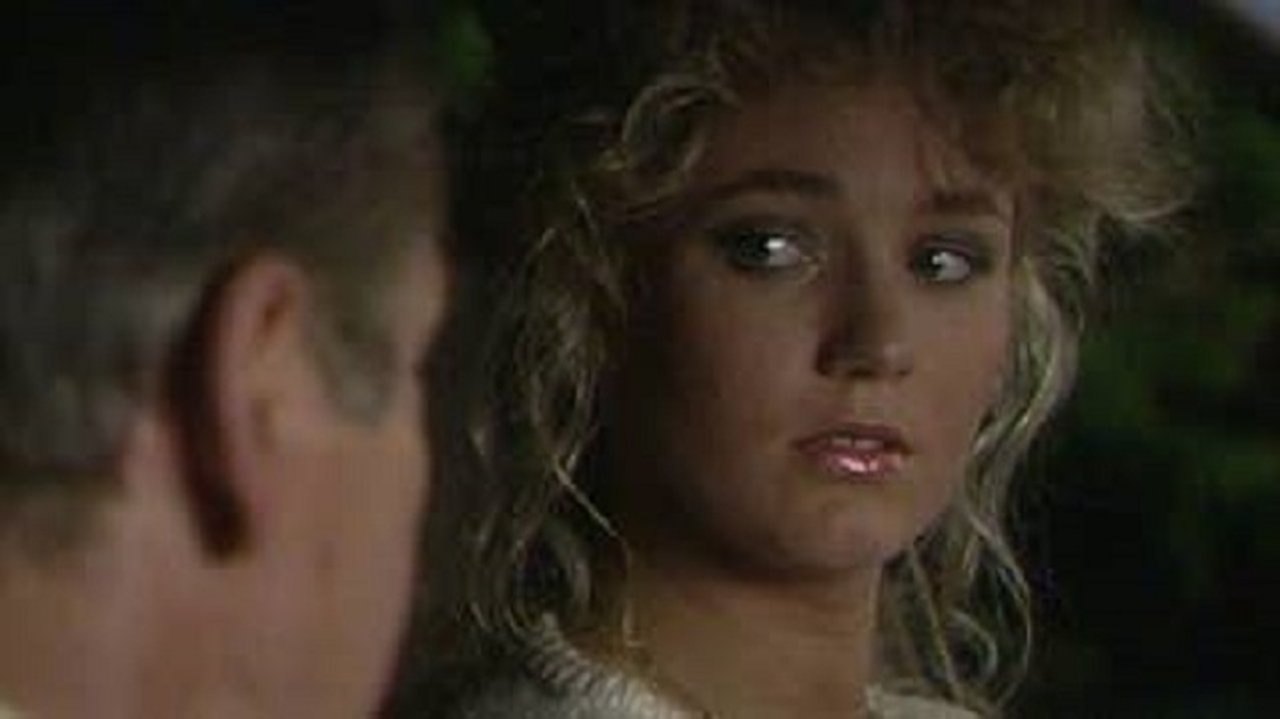 Sons and Daughters - Season 4 Episode 128 : Episode 656