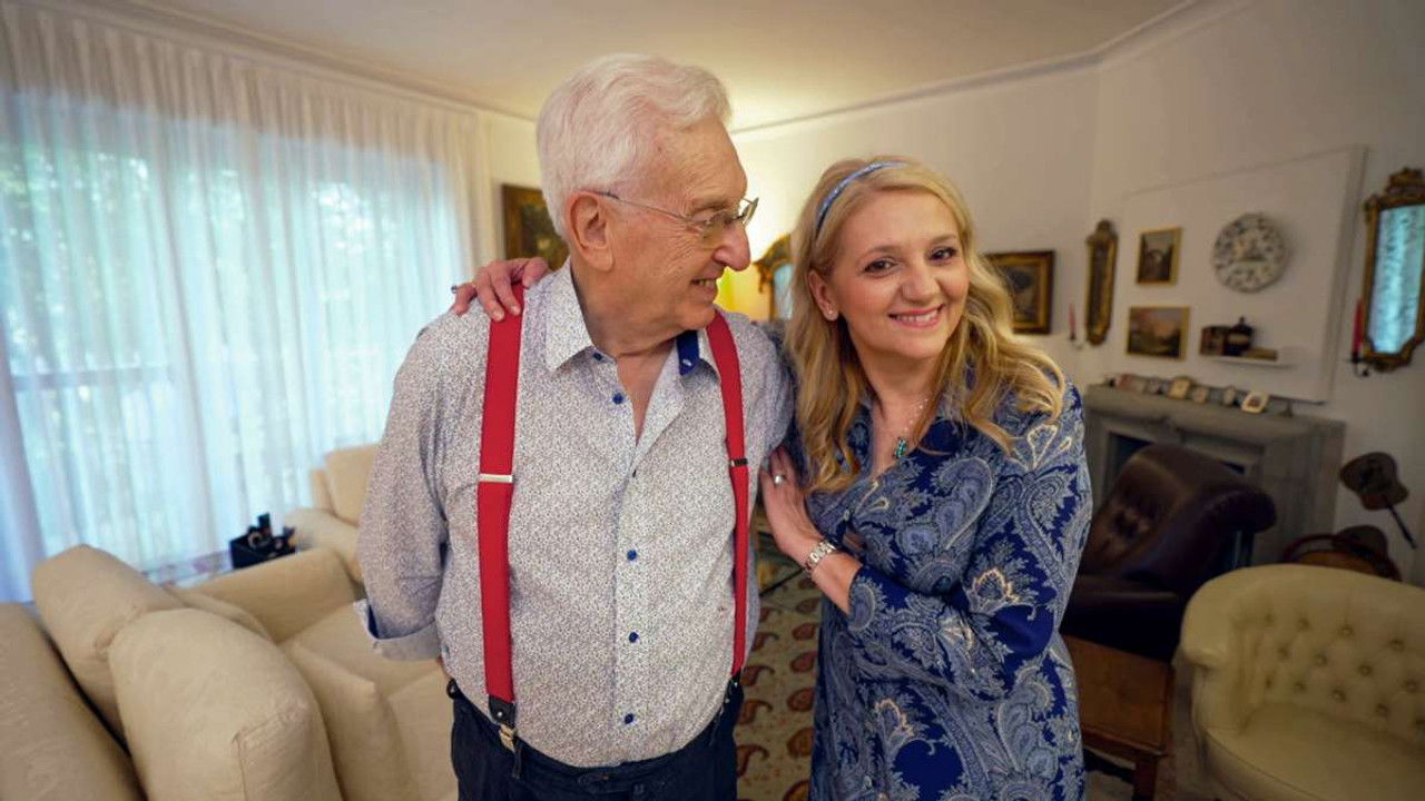 Cortesie per gli ospiti — Épisode 28