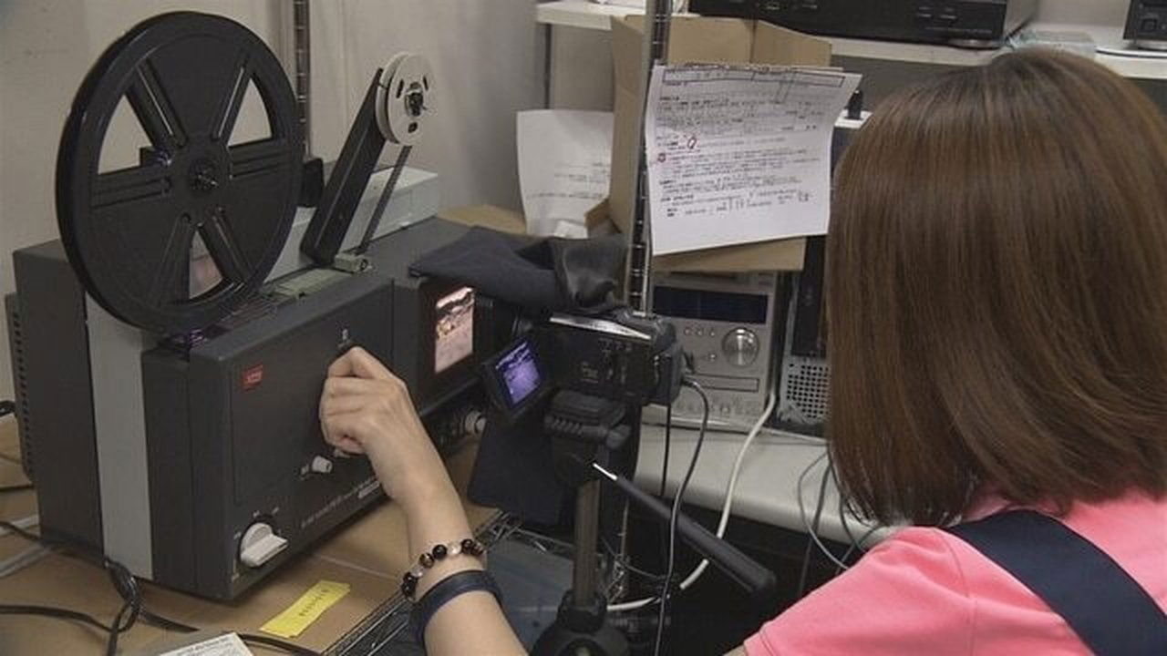 Document 72 Hours - Season 4 Episode 2 : A Video Transfer Shop: Replaying the Past