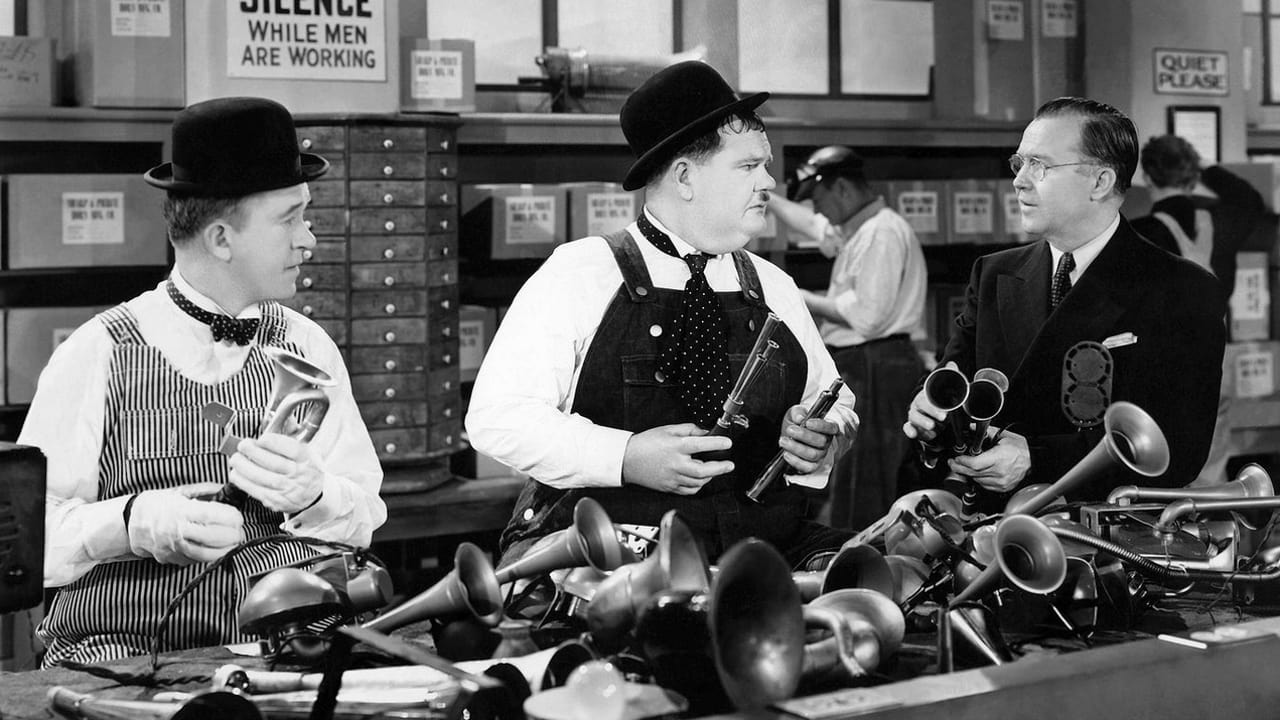 Laurel et Hardy - En croisière (1940)