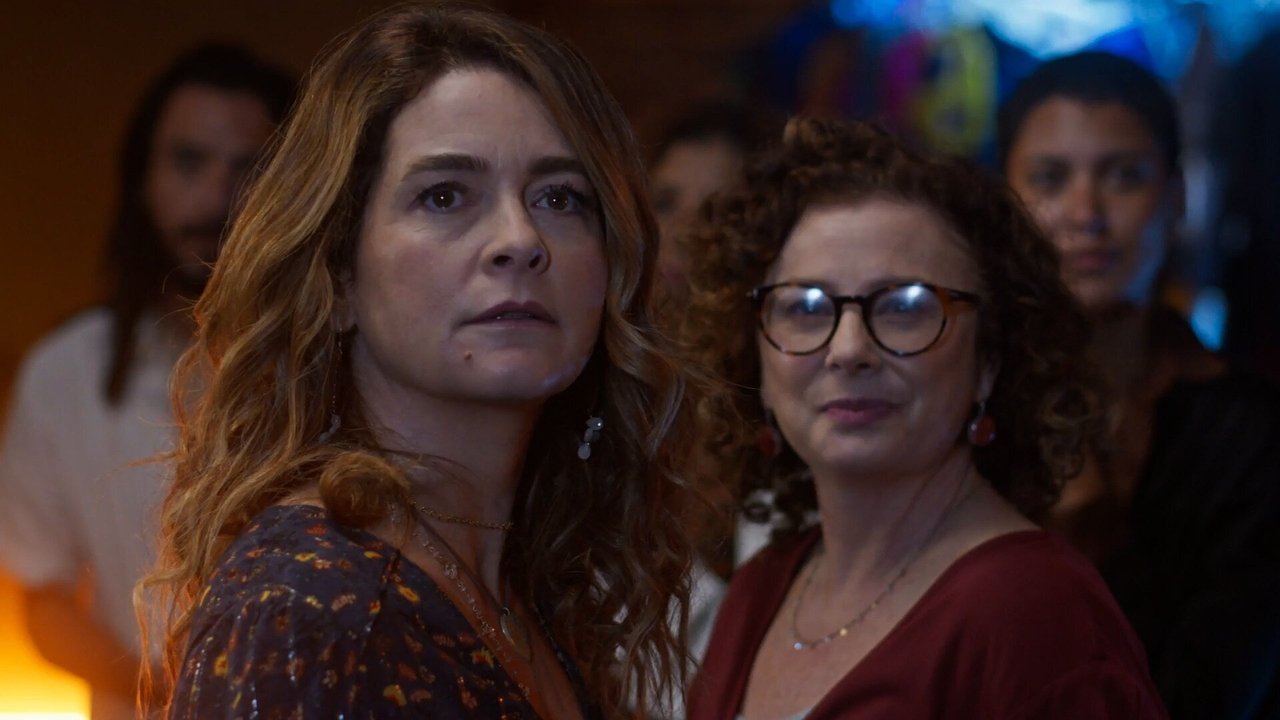 Dona de Mim - Season 1 Episode 118 : Episode 118