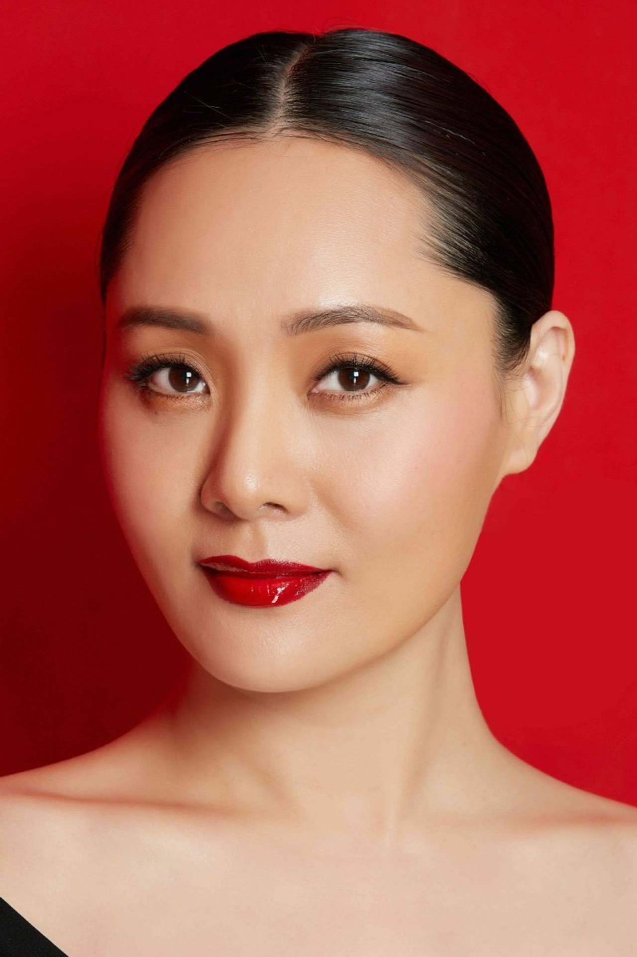 Portrait of  李艳秋