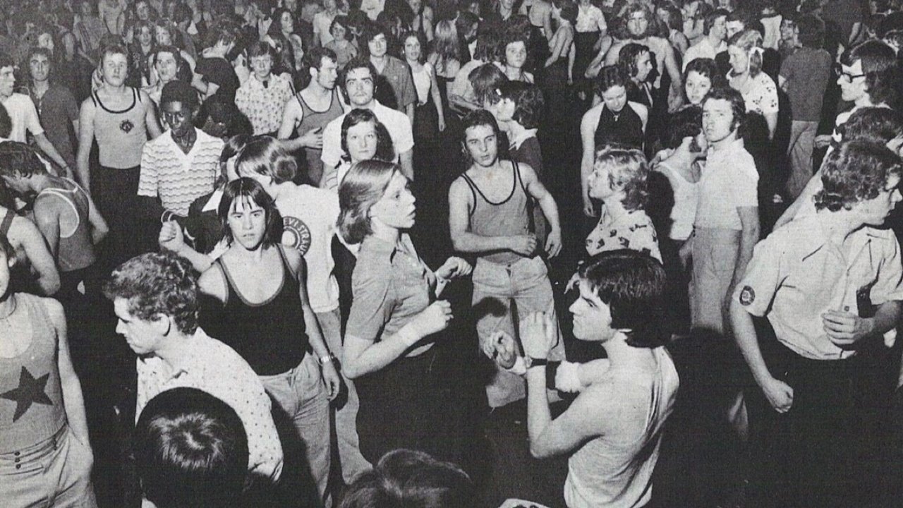 Keep on Burning:The Story of Northern Soul background