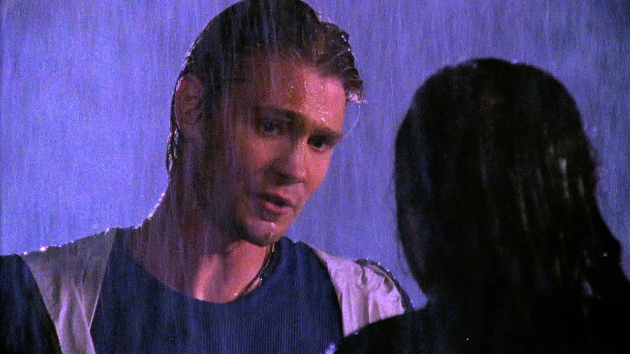 One Tree Hill - Season 3 Episode 13 : The Wind That Blew My Heart Away