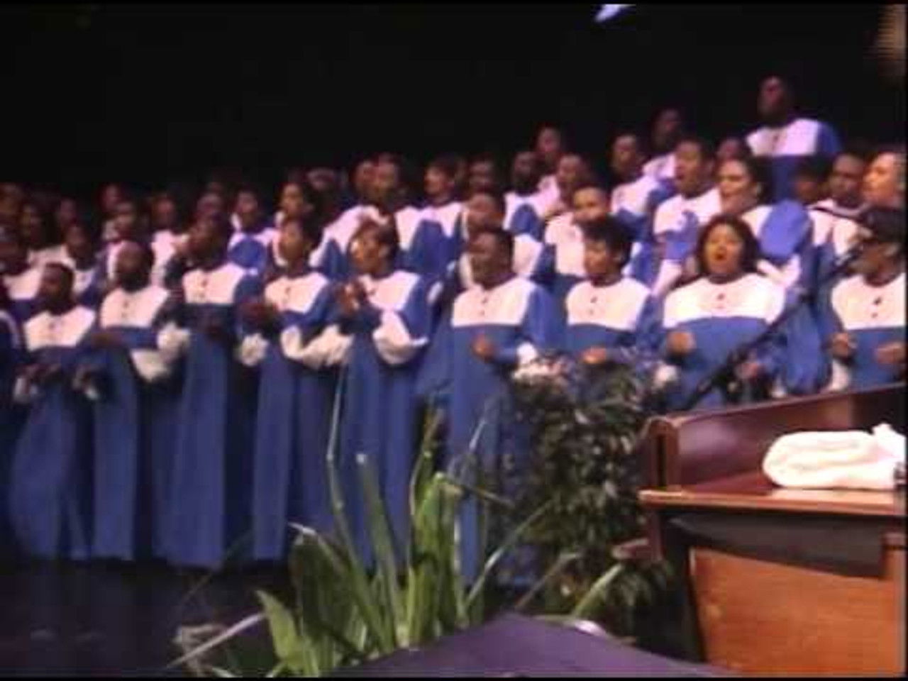 The Mississippi Mass Choir — Épisode 42