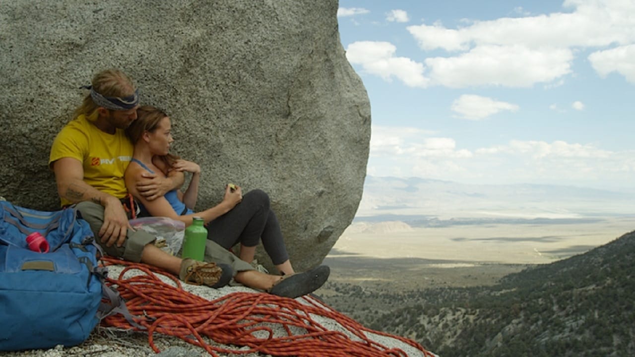 Scen från Gripped: Climbing the Killer Pillar