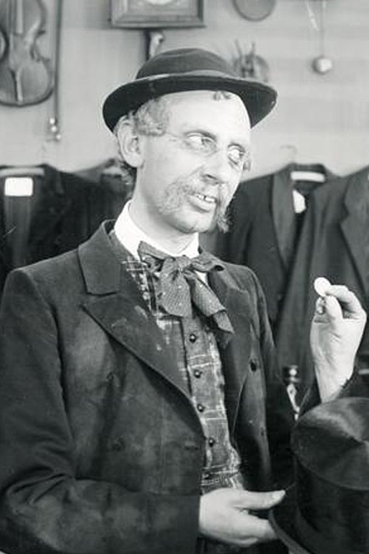 The Treasure-Hat Backdrop