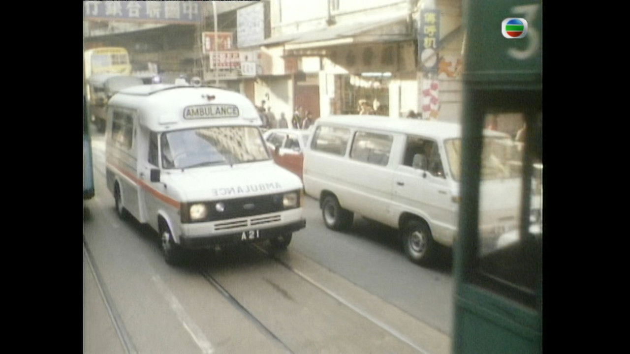 新闻透视 backdrop