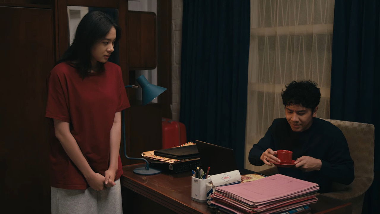 Kupilih Jalur Langit Backdrop