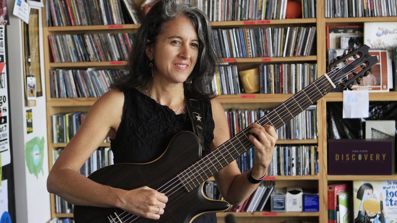 NPR Tiny Desk Concerts - Season 5 Episode 50 : Janet Feder