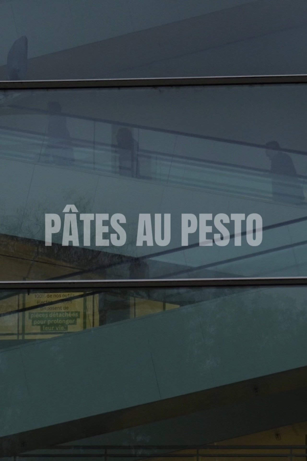 Pâtes au pesto afişi