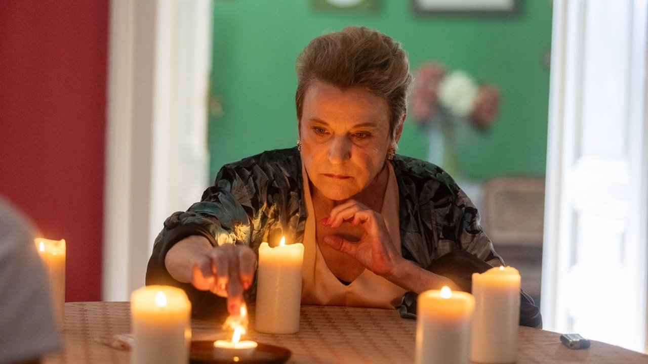 Zločin na dobré cestě - Season 1 Episode 8 : Episode 8