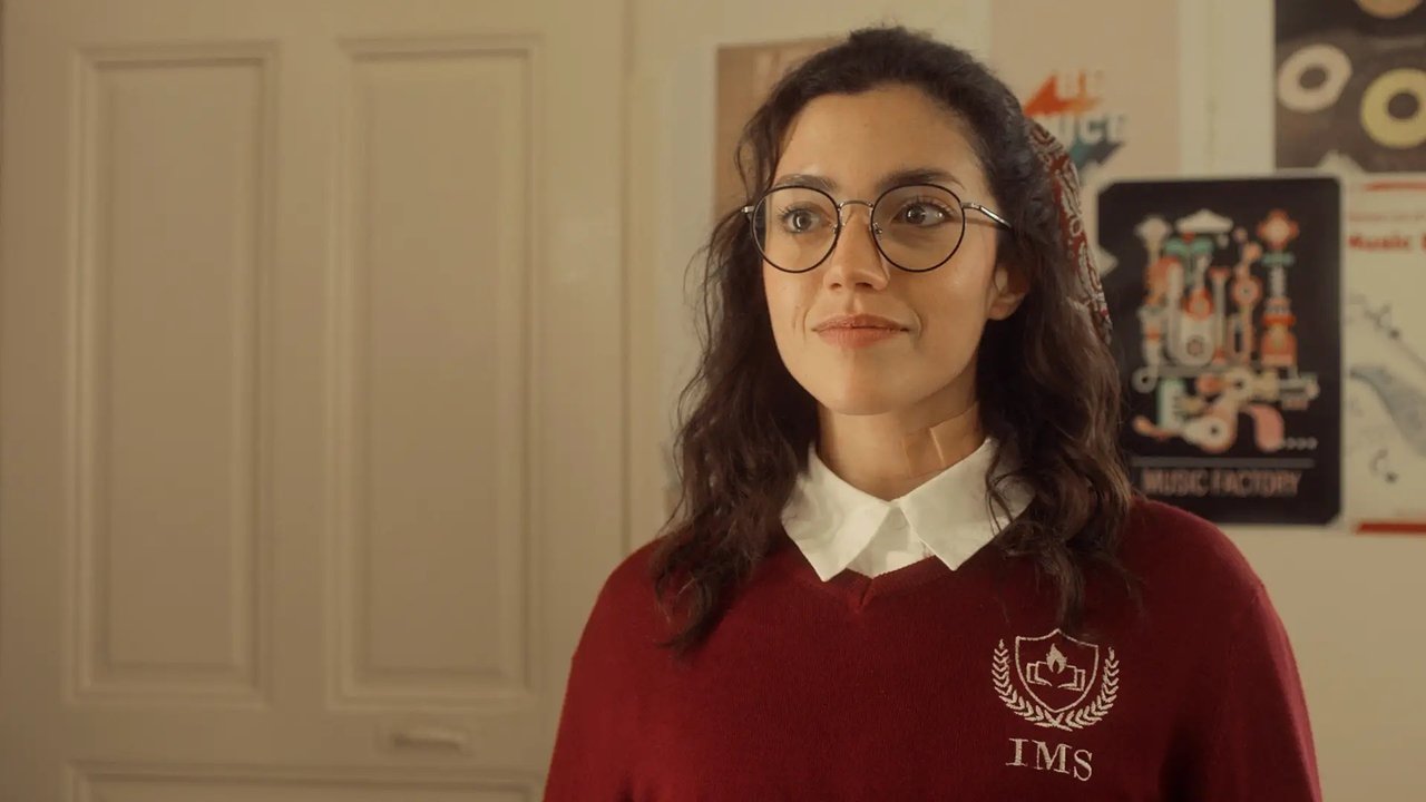 Girls' Play background