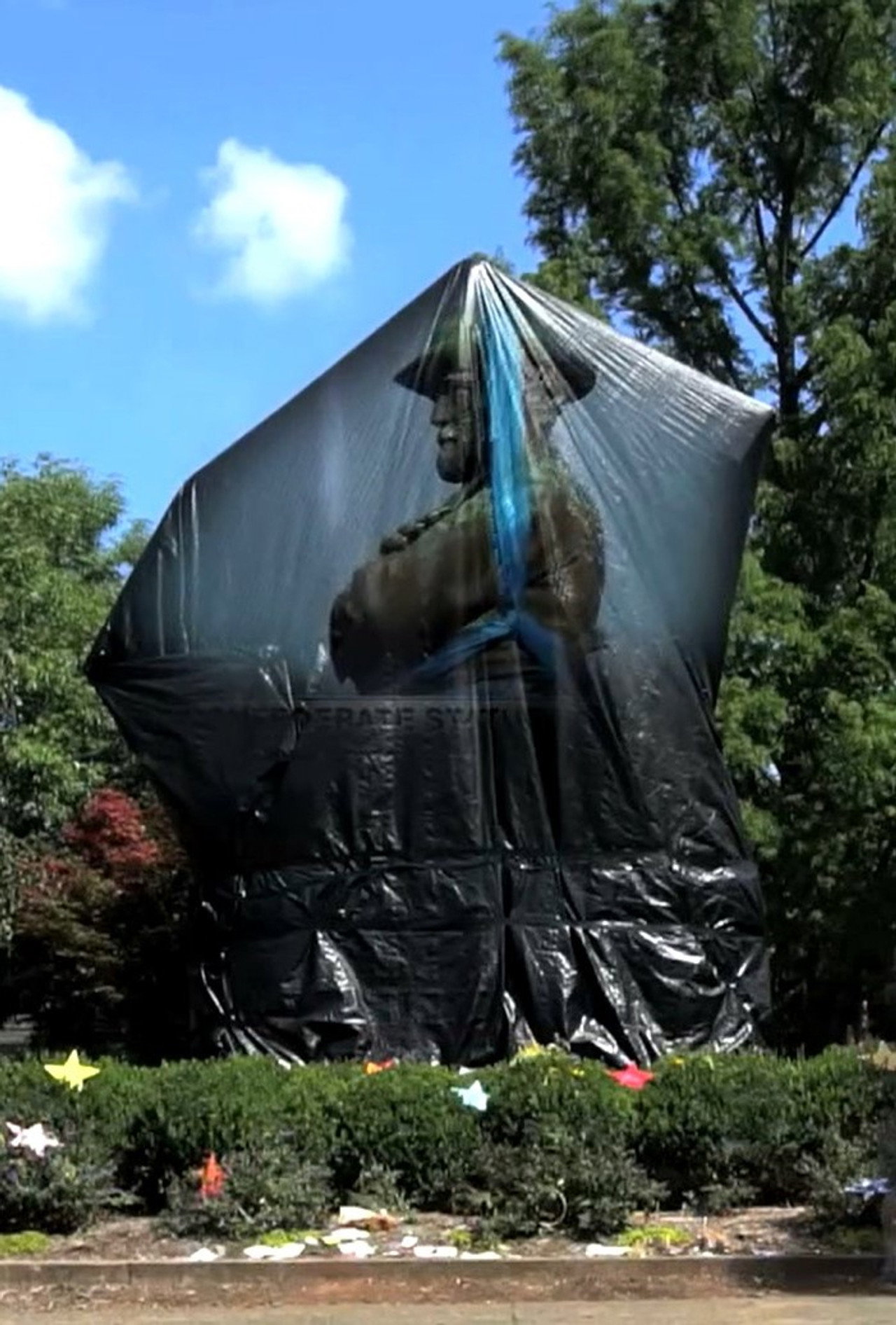 La statue de Robert E. Lee à Charlottesville filmaffisch