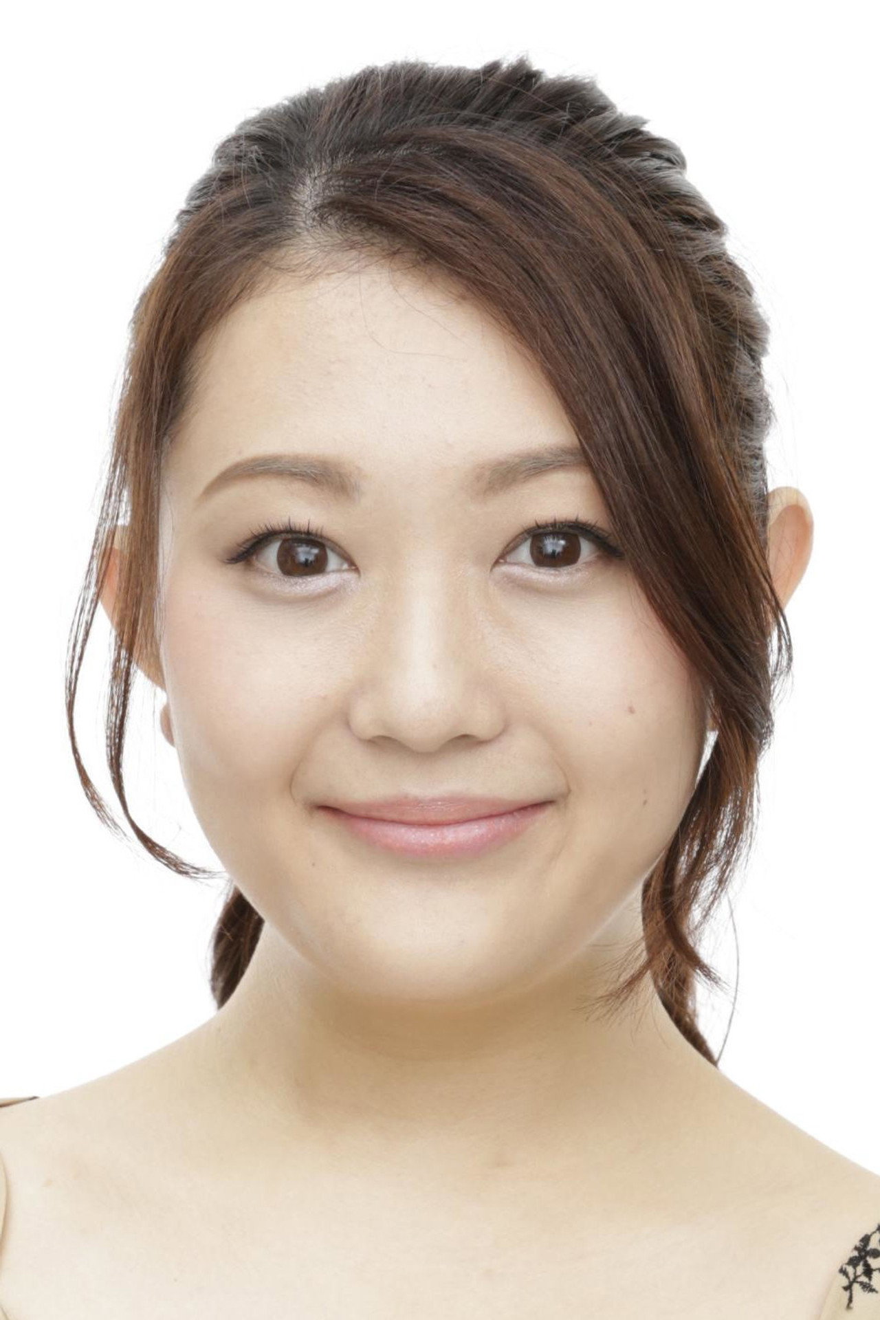 内海安希子
