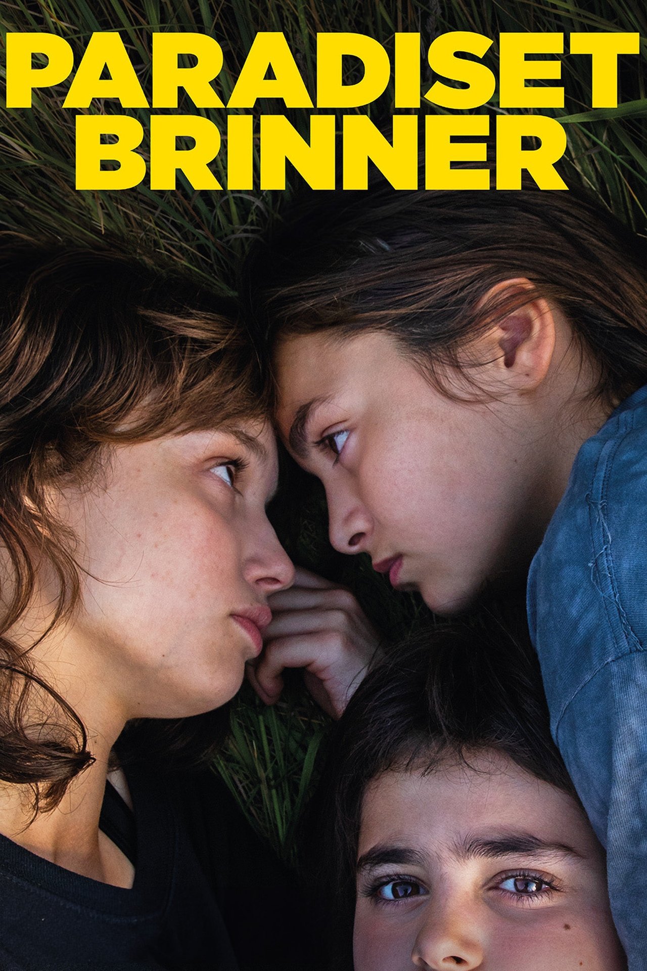 مشاهدة فيلم Paradise Is Burning مترجم بدون اعلانات - بوستر