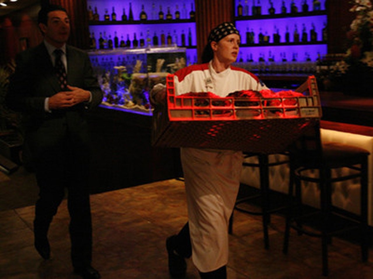 Hell's Kitchen - Season 4 Episode 2 : 14 Chefs Compete