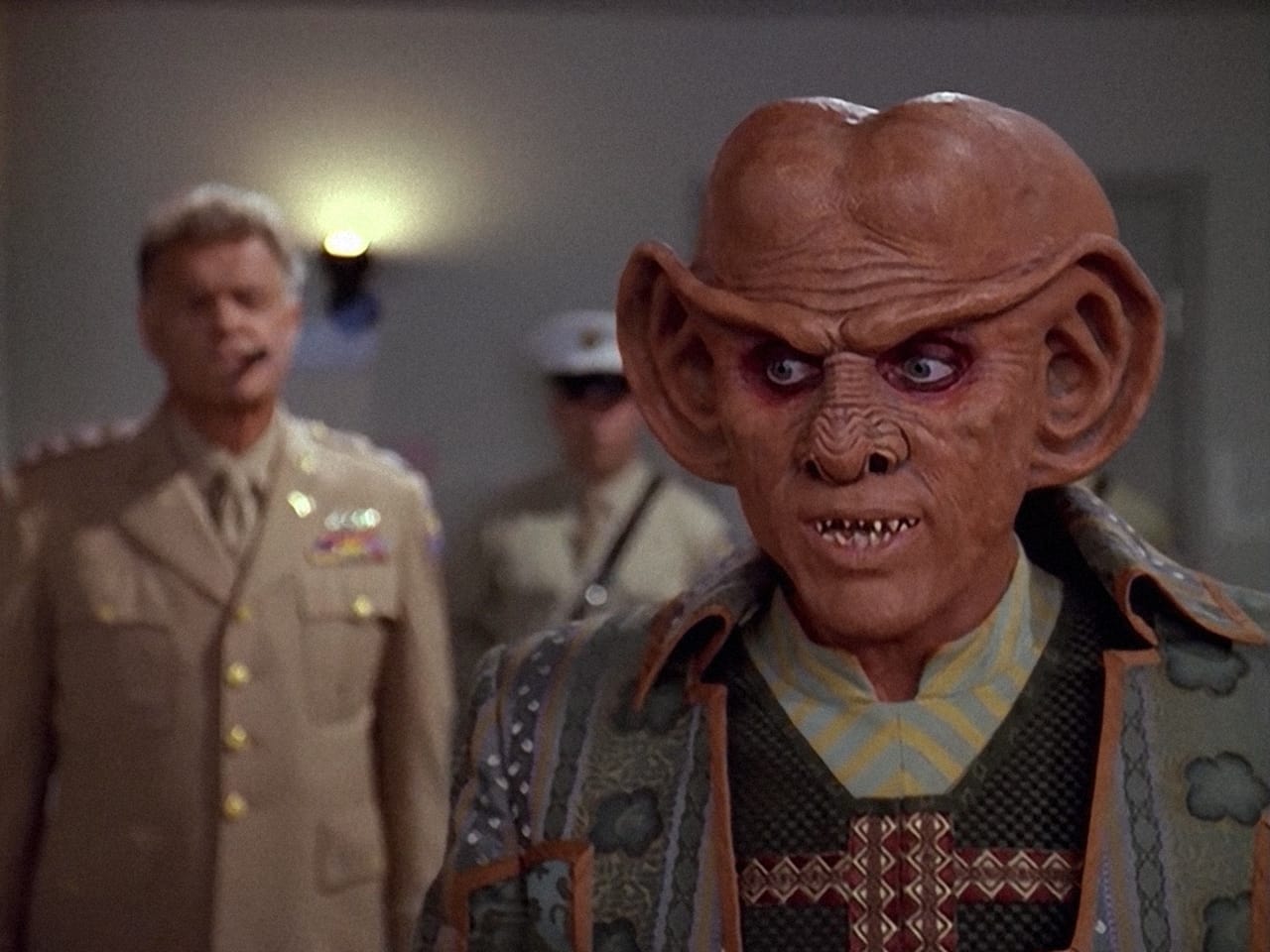 Star Trek: Deep Space Nine - Season 4 Episode 8 : Little Green Men