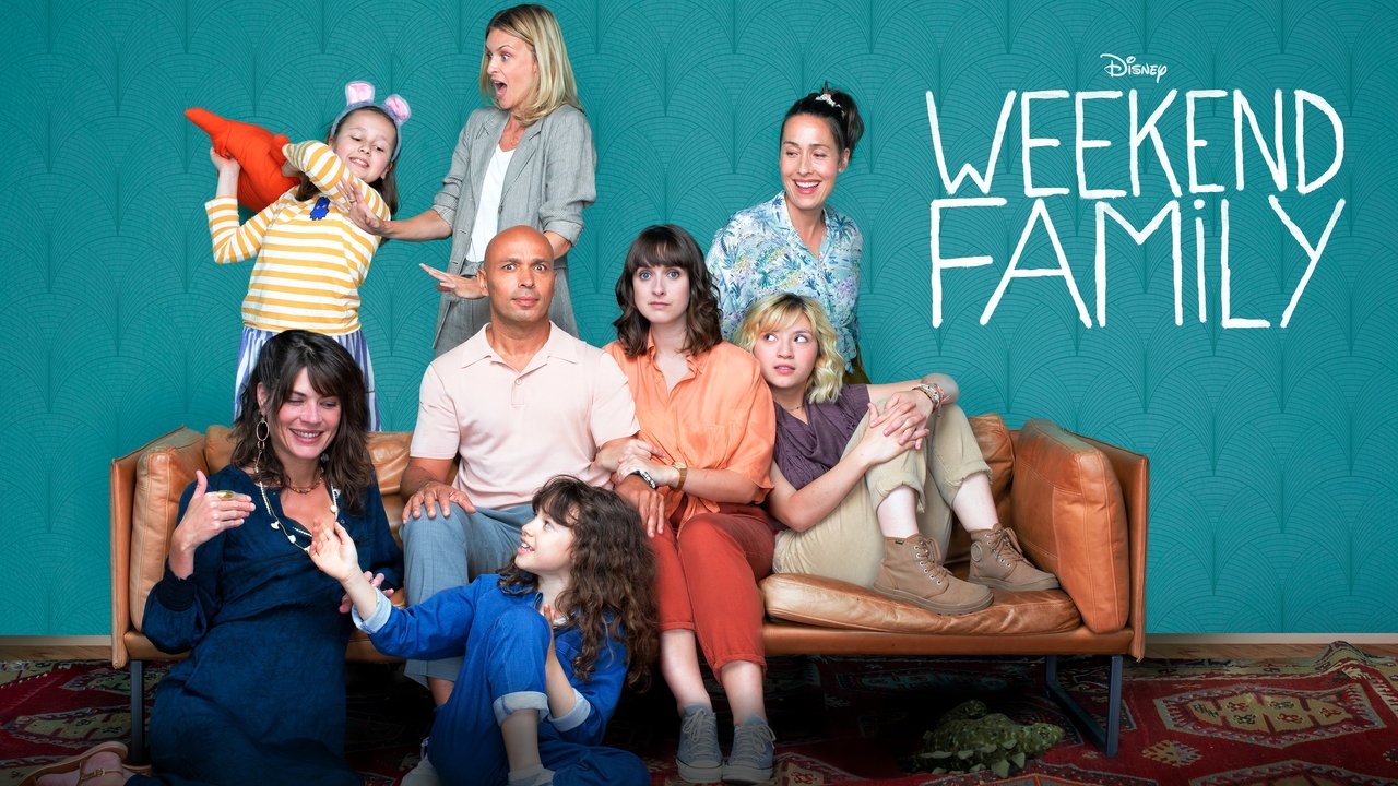 Weekend Family background