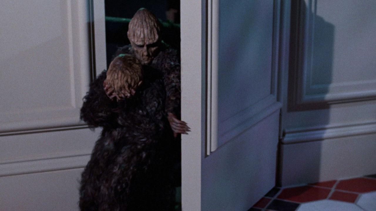 Don't Be Afraid of the Dark backdrop