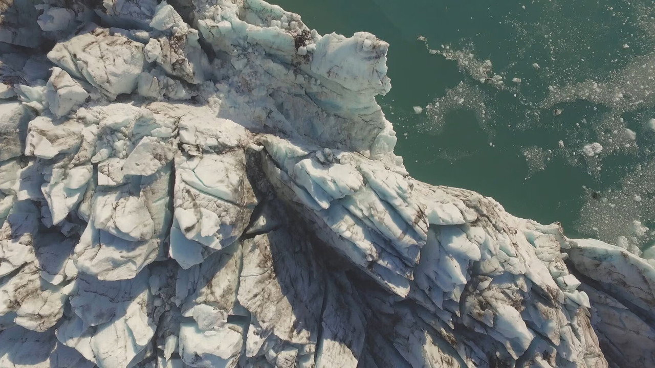 Glacial Land - a World of Changes still 2