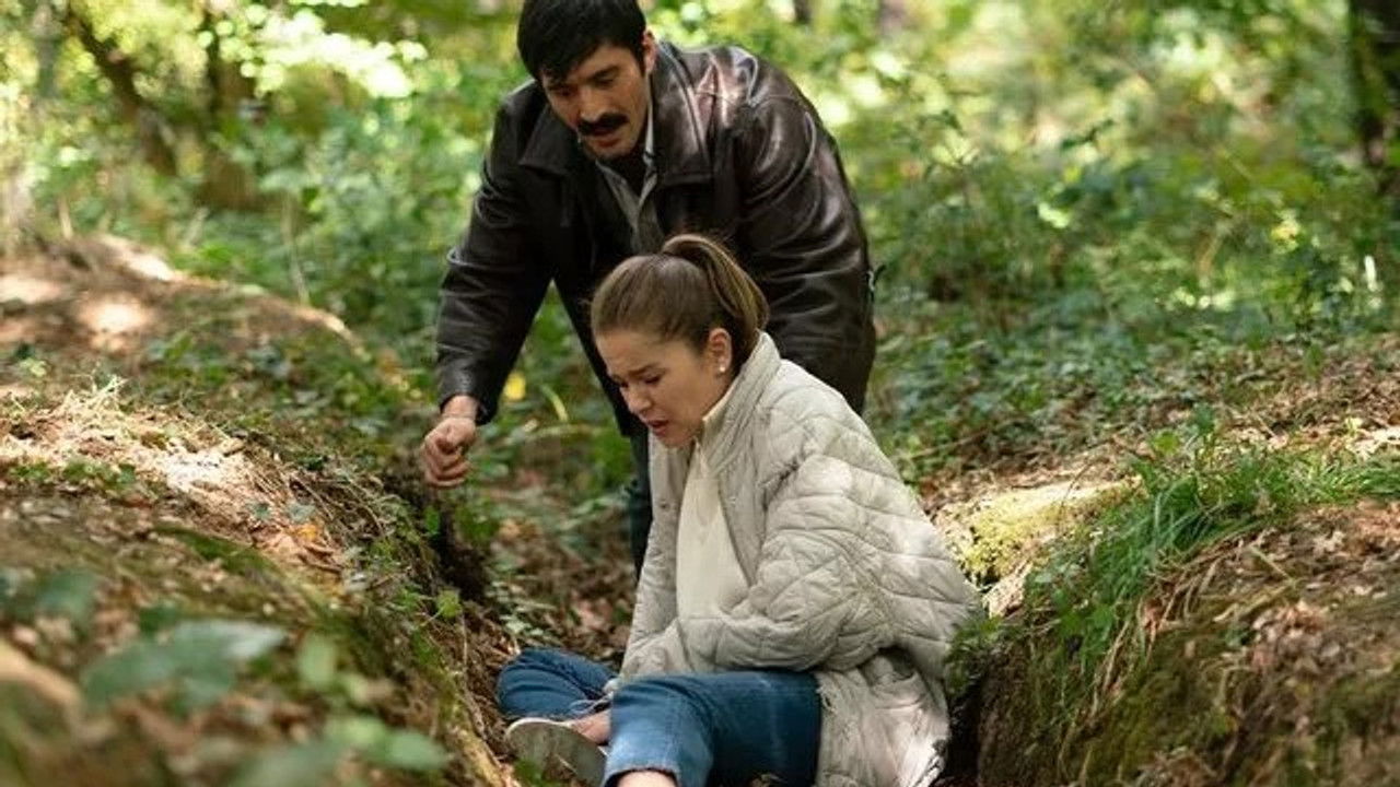 Camdaki Kız — Épisode 6