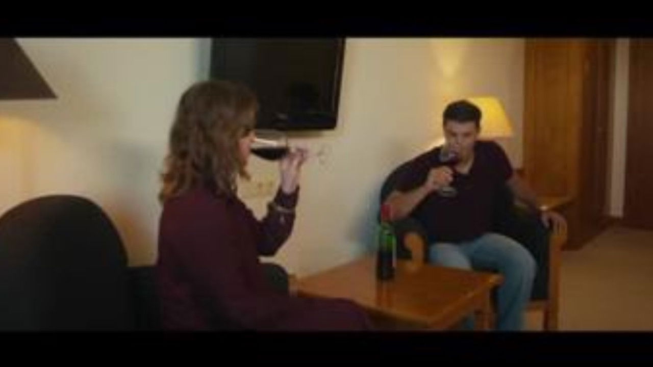 Pavojingi ryšiai - Season 1 Episode 51 : Episode 51