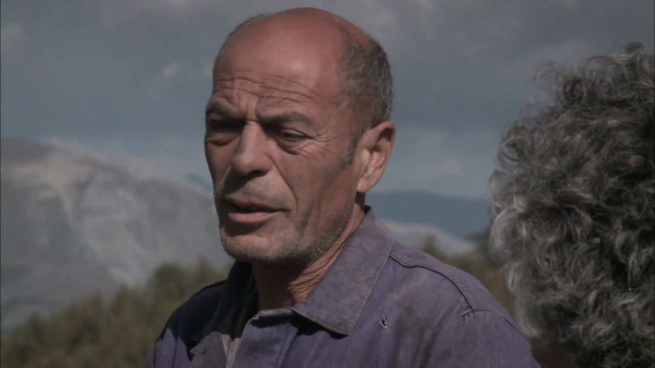 Hero Corp — Au pied des murs