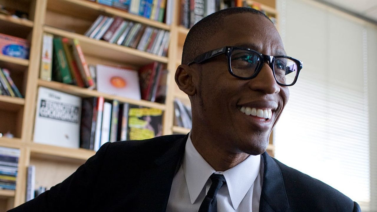 NPR Tiny Desk Concerts - Season 2 Episode 18 : Raphael Saadiq