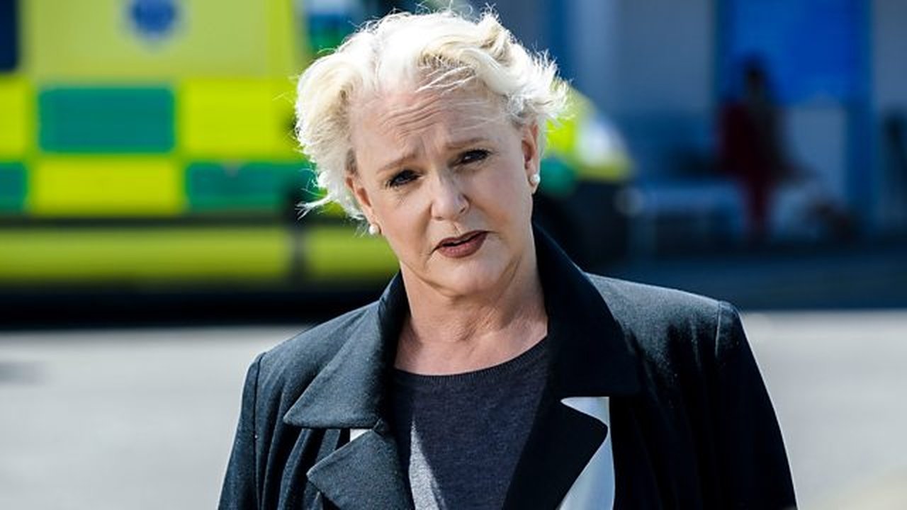 Casualty - Season 33 Episode 9 : Episode 9