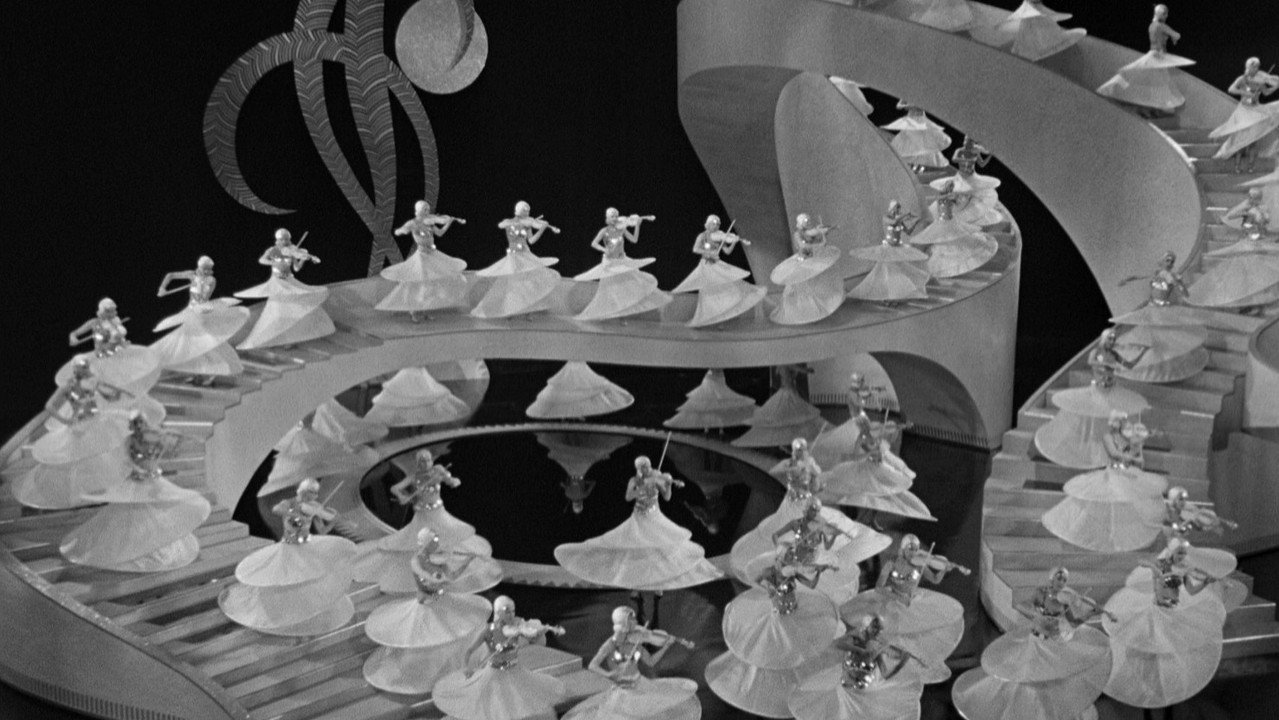 Gold Diggers of 1933 background 15